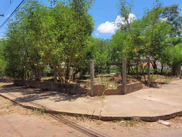 Terreno para Venda em Cuiabá - 1