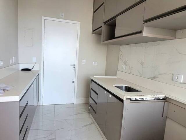 Apartamento para Venda em Cuiabá - 1